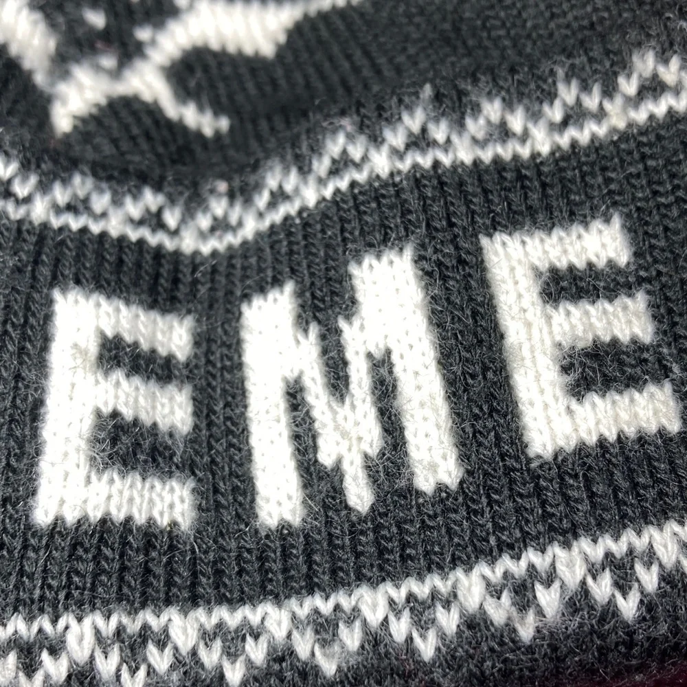 NORTH FACE X SUPREME Beanie - Picture 9 of 15
